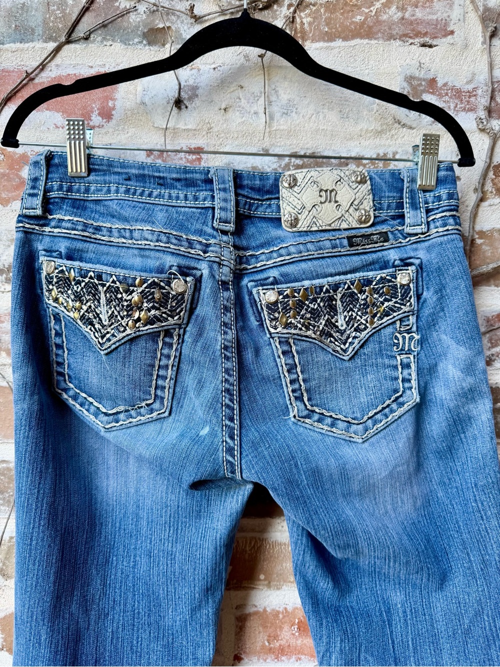 Miss Me JE8130EAK Mid Rise Easy Ankle Skinny Embellished Bling Jeans Sz 27